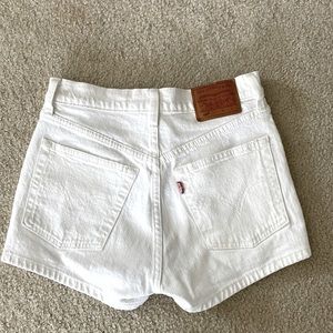White Levi jean shorts